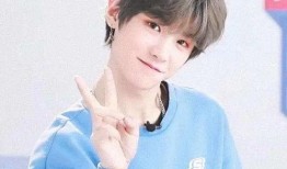 黄明昊吃瓜爆料图片高清,高清图片揭秘娱乐圈幕后真相